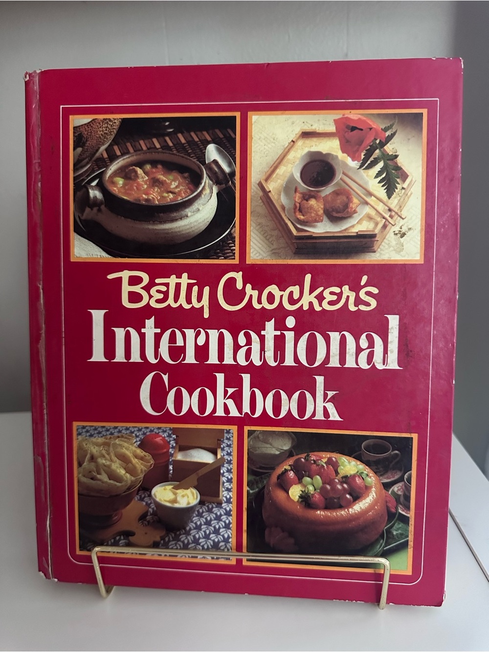 Betty Crocker International Cookbook - Hardcover First Printing